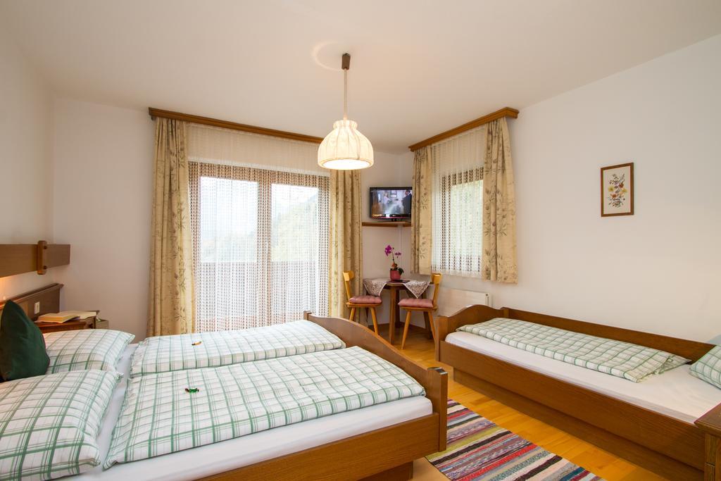 Haus Helga Hotel Unken Eksteriør billede